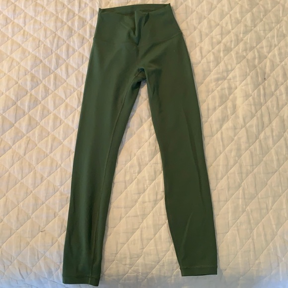 Lululemon 7/8 length size 4 green leggings